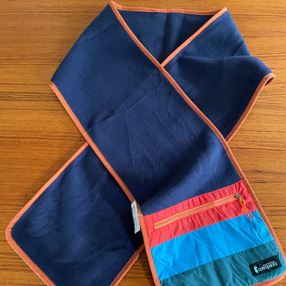 NWT COTAPAXI Teca Fleece Scarf - Picture 3 of 3